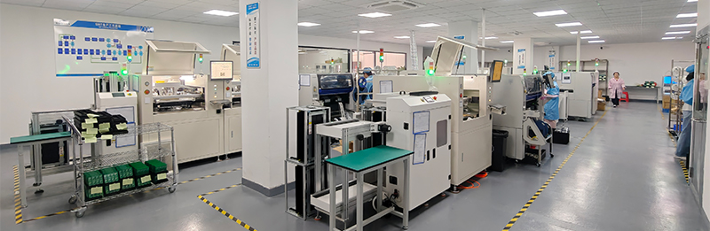 A-corner-of-the-charger-factory-SMT-quality-and-manufacturing